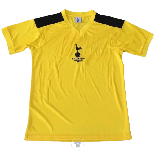 1982 Tottenham Hotspur Away Retro Jersey - Ultimate Fan Collection