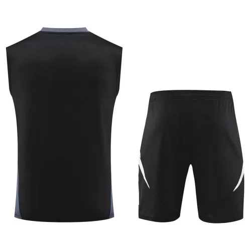 Manchester United Black 2025 Sleeveless Training Kit